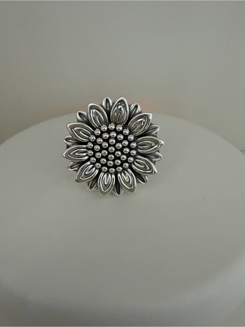 Sterling Silver 925 Sunflower size 9
